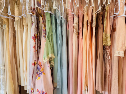 CHIT CHAT: Devore Vintage