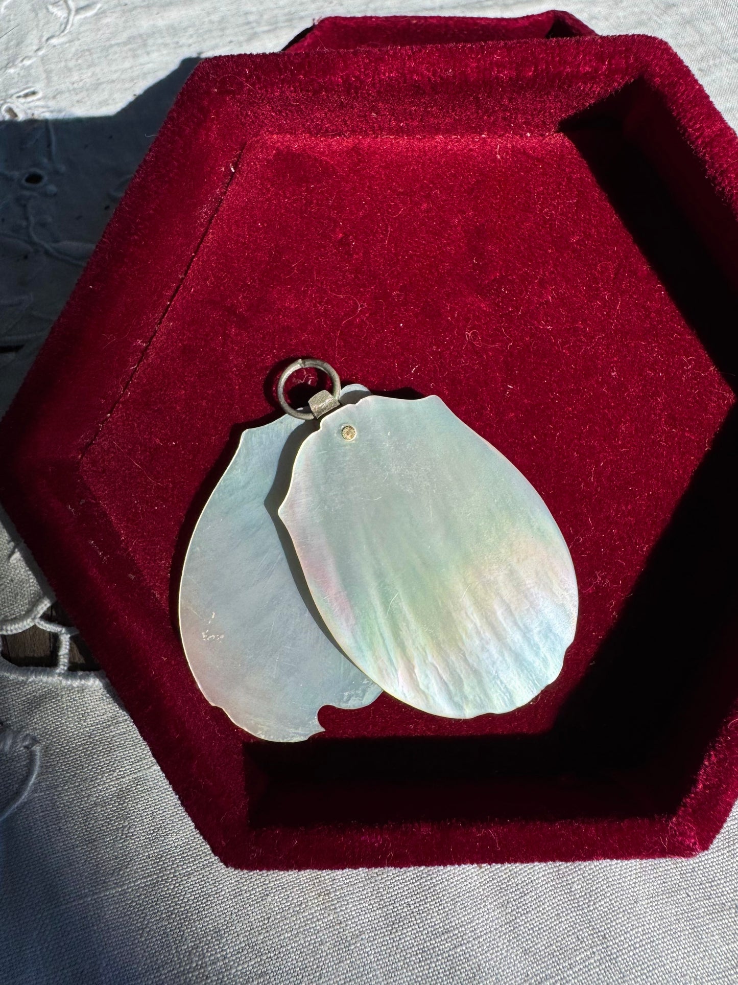 Antique Edwardian mother of pearl mirror pendant